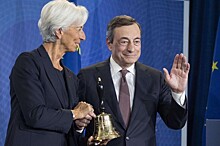 Глава ЕЦБ Драги передает тяжелую эстафету Кристин Лагард