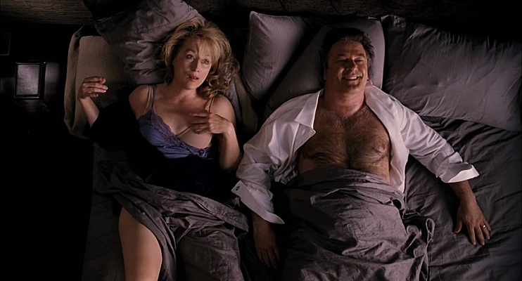 Кіші сіңілімді жыныстық қатынасқа түсуге көндірдім