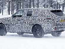 Новый длиннобазный Range Rover поймали в объектив