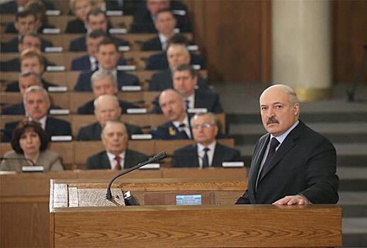 Незыгарь: семья Лукашенко отмывает деньги арабских шейхов