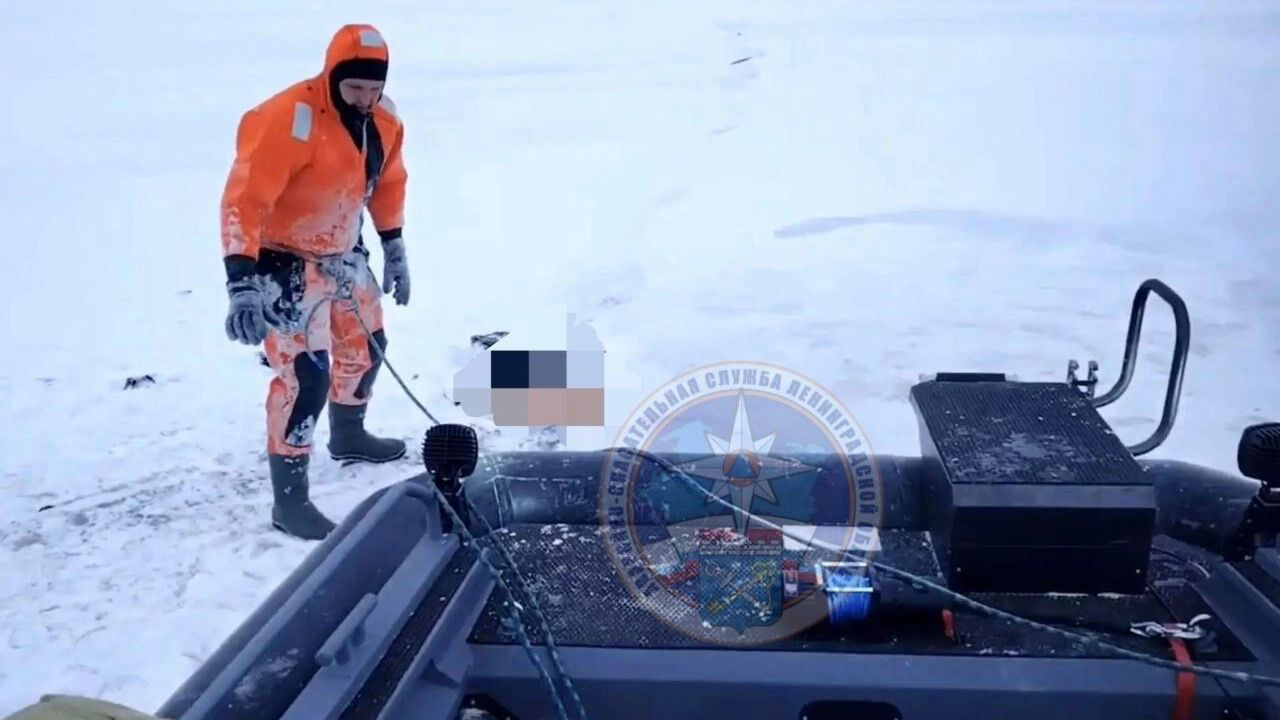 В Карелии лыжник утонул в полынье Ладожского озера