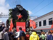 Исторический эшелон "Поезд идет на восток" прибыл в Екатеринбург