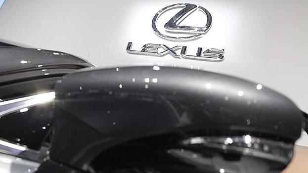 Дизайн нового Lexus NX рассекретили в Сети