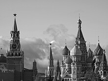 В шортах и с голым торсом: какие парады были на Красной площади до войны