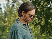 Вышел тизер комедийного фильма «Туда» с Петром Фёдоровым — премьера 15 мая