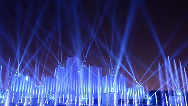 Международный фестиваль "Круг света" открылся в Москве на Гребном канале