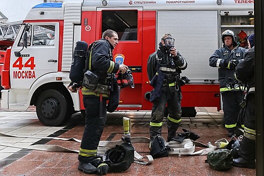 Начальник МЧС по Москве рассказал, как пожарные борются с возгораниями в высотках