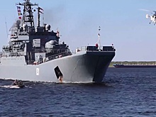 Отряд кораблей Северного флота завершил дальний поход в Арктике