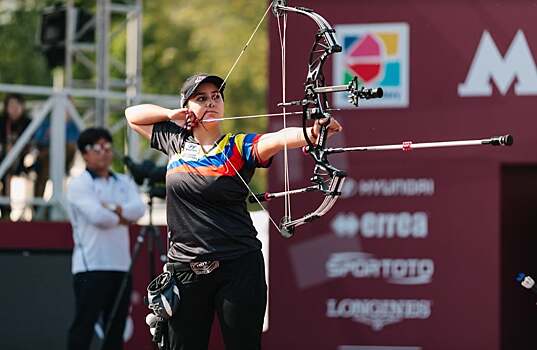 В «Лужниках» состоялся финал Кубка мира по стрельбе из лука: ведущим был Иван Ургант, а россияне завоевали 3 медали