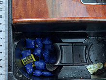 В Нягани задержаны двое жителей Ханты-Мансийска, подозреваемые в распространении наркотиков