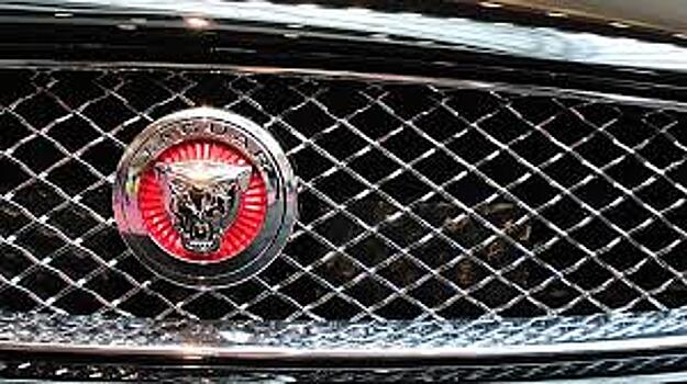Jaguar Land Rover приостановила производство