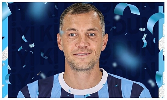 Дзюба забил гол в дебютном матче за клуб "Адана Демирспор"