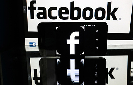 Facebook выдает рекламодателям данные пользователей