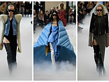 Ботфорты на платформе, летящие пуховики и остроконечные плечи — на показе Rick Owens