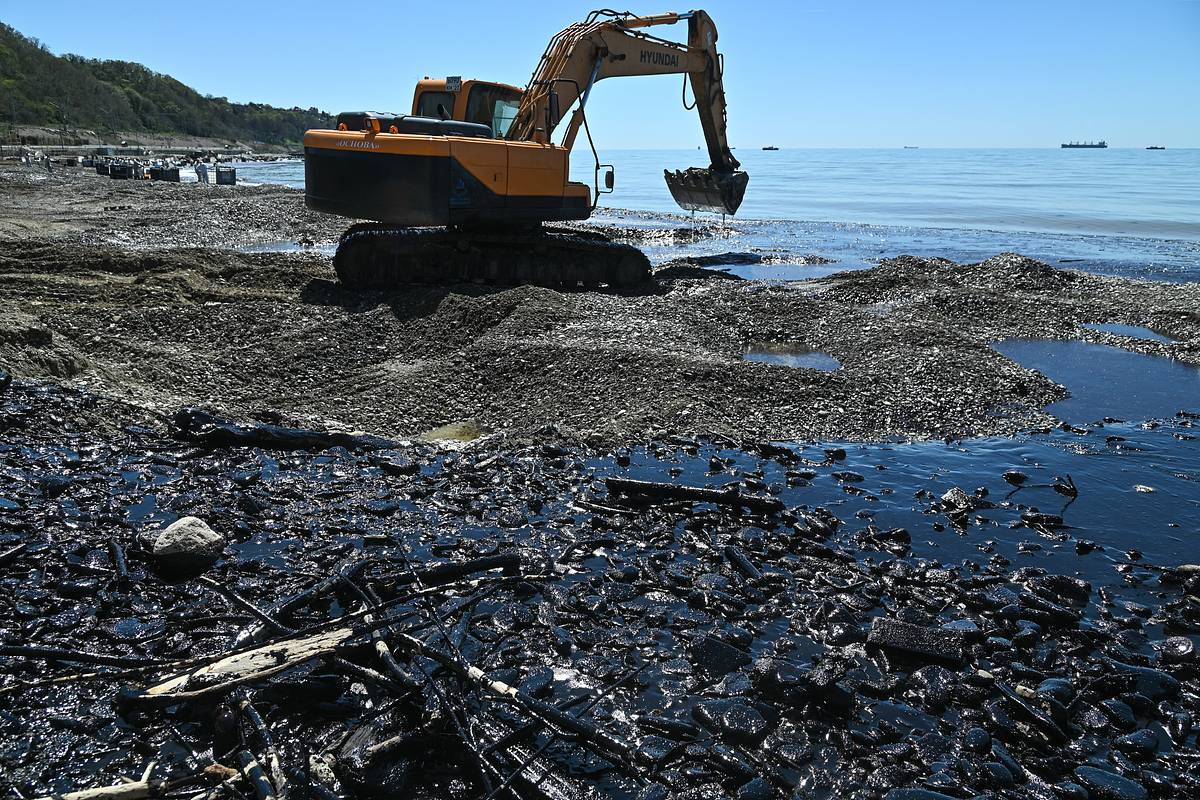 В Туапсе, атакованном ВСУ, ограничили использование воды