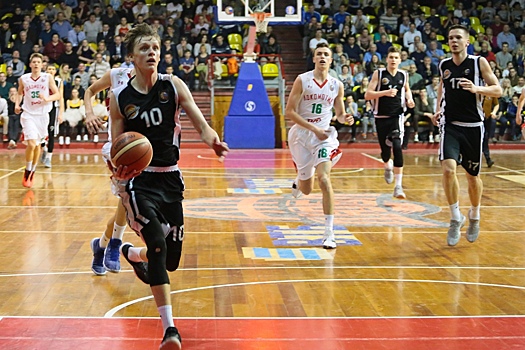 Баскетболист "Автодора" сыграет за сборную в Италии