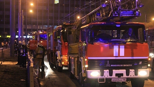 Очевидцы сообщили о пожаре в ТЦ в центре Москвы