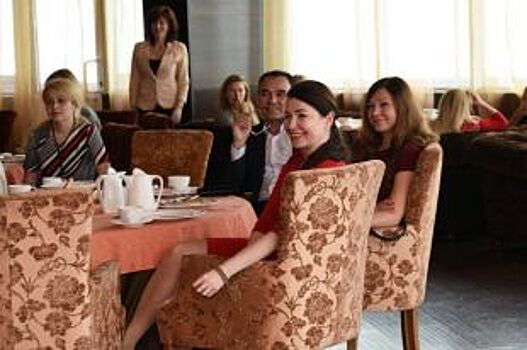 Нижегородский клуб «ШАГ вперед» собрал успешных женщин на бизнес-завтрак