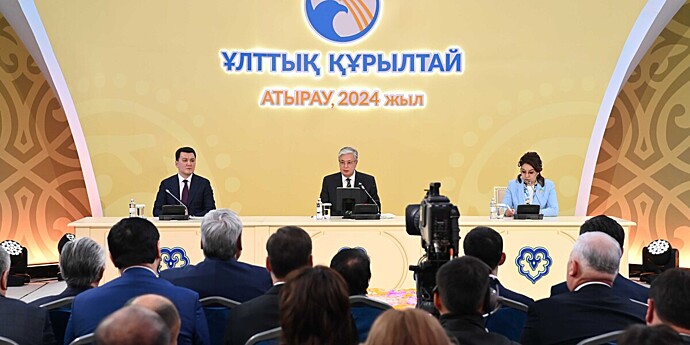 Токаев обозначил направления идеологической политики на Национальном курултае
