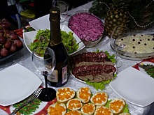 Эксперт рынка Анфиногенов раскрыл, чем закупаться к Новому году уже сейчас