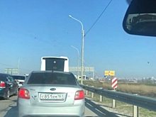 Сотрудники ДПС не разворачивают людей без местной прописки на въездах в Ростов