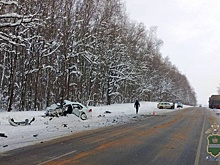 На трассе М-3 под Калугой столкнулись иномарки, погибли три человека
