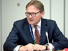 Титов считает удержание курса рубля вредным для экономики