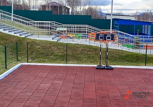 Польша заключила контракт на модернизацию забора на границе с Белоруссией