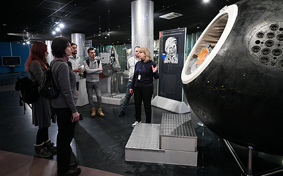 Музей космонавтики провёл мастер-класс для экскурсоводов центра «Космонавтика и авиация»