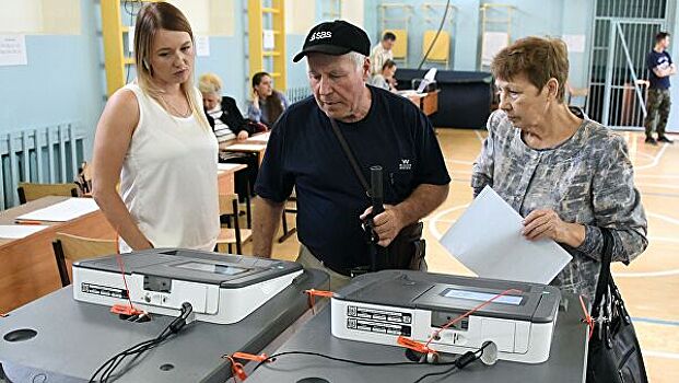 В Югре "люди почему-то не улыбаются"