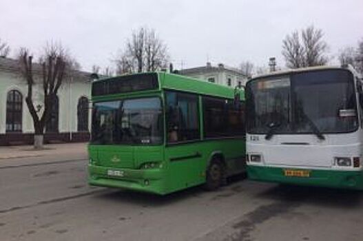 Настоящий раритет. Псковские автобусы заменят на новые