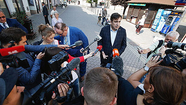 Украинские суды оштрафовали журналистов, пересекших границу вместе с Саакашвили