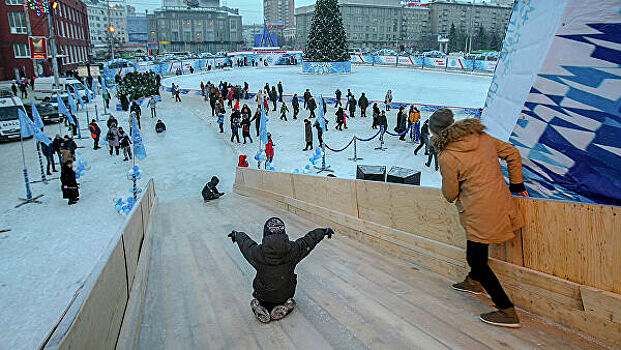 В Новосибирске появился "фаллический каток"