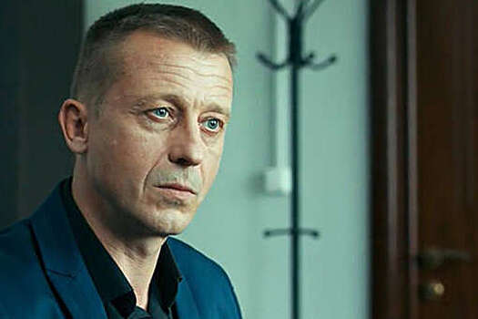 112: пьяного актера Романа Жилкина задержали за дебош около полицейского участка