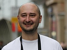 Аркадий Бабченко послал на три буквы журналиста, обвинившего его в трусости