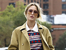 Ксения Собчак назвала трендовые массивные очки