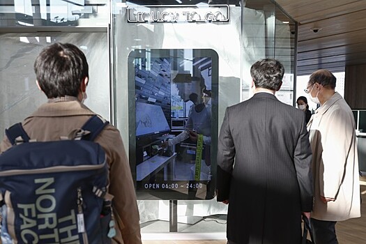 В Японии запретили курить в заведениях общепита, поездах и офисах