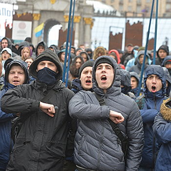 Националисты не притихли. Они уже захватили власть на Украине - Ищенко