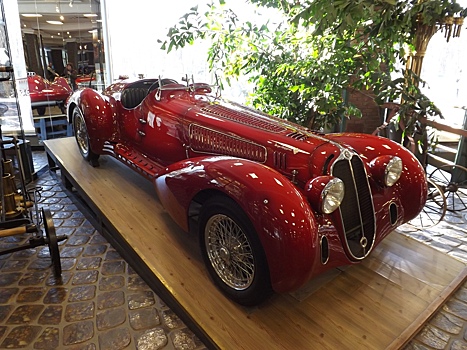 Музей техники Вадима Задорожного — уникальная коллекция старинных автомобилей