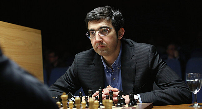 Крамник поднялся на 3-е место в рейтинге FIDE