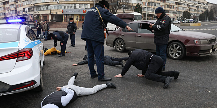 Число задержанных в Алматы участников массовых беспорядков превысило 2 700