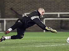 Филимонов рассказал, почему не отбил мяч в матче с Украиной