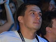 Подруга изменила режиссеру Роману Каримову со звездой «Квартета И»