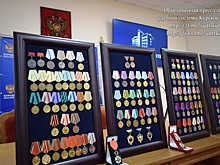 К 80-летию победы в Курской битве в облсуде открылась выставка наград