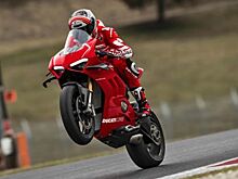 Самый мощный дорожный мотоцикл 2019 - Ducati Panigale V4 R