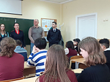 В Калужской области общественники и полицейские провели беседу со школьниками