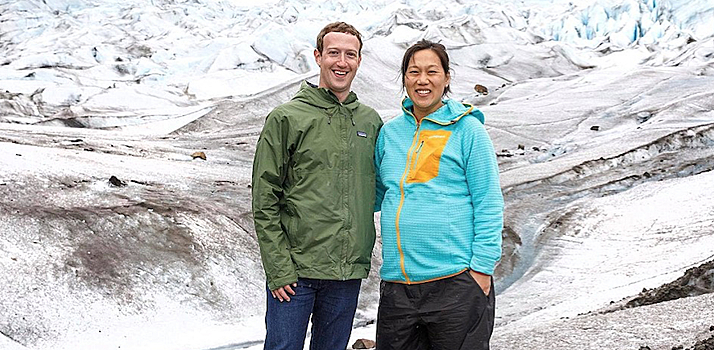 Марк Цукерберг показал первую фотографию с беременной женой