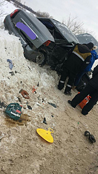 В Самарской области в страшном ДТП погибла женщина, сидевшая за рулём "Приоры"