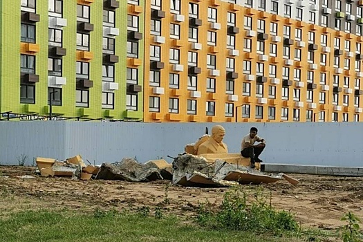 Народный художник России прокомментировал демонтаж памятника воинам Великой Отечественной в Москве, который перенесут на новое место