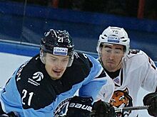 «Амур» заключил новый контракт с Файзуллиным